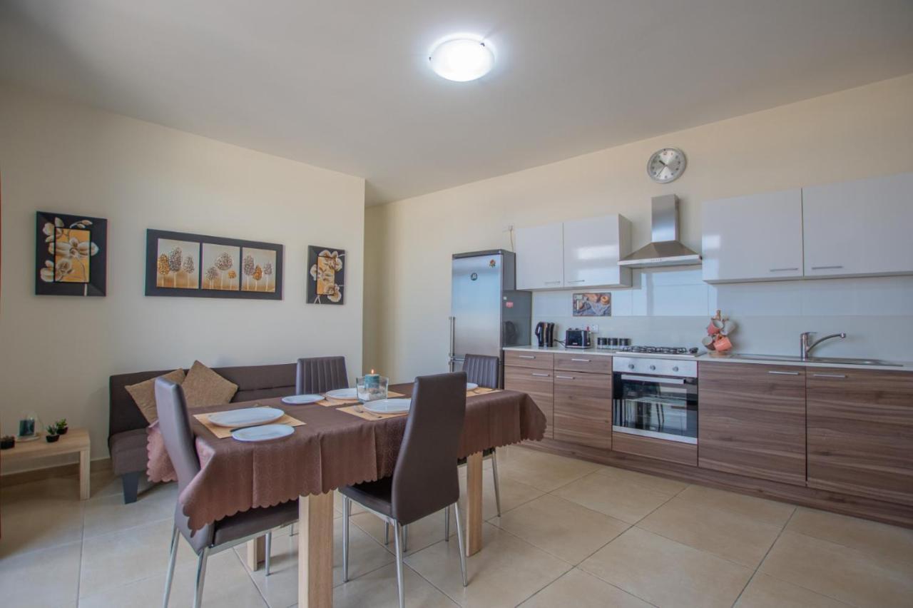 Kernice Penthouse With Sea And Country Views Of Xghajra Buitenkant foto