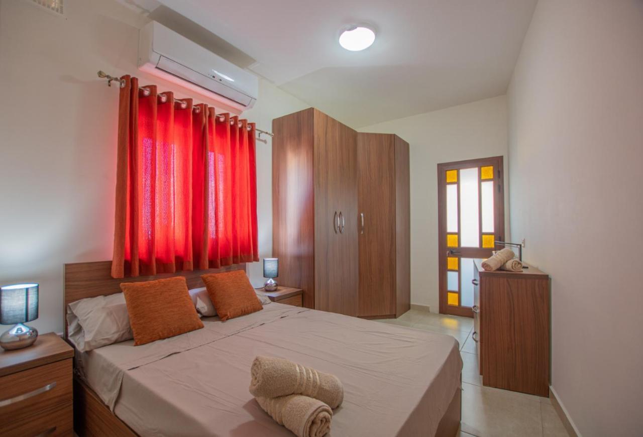 Kernice Penthouse With Sea And Country Views Of Xghajra Buitenkant foto