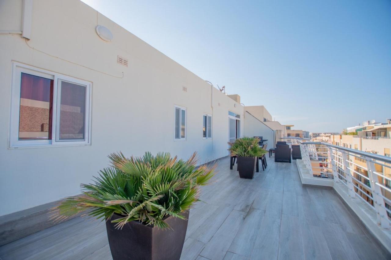 Kernice Penthouse With Sea And Country Views Of Xghajra Buitenkant foto